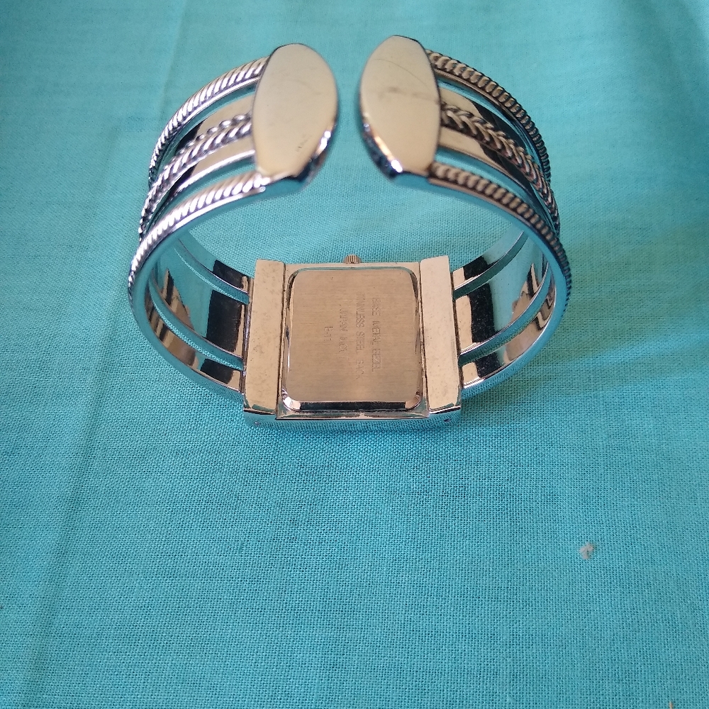 Premier design watch - Picture 3 of 4